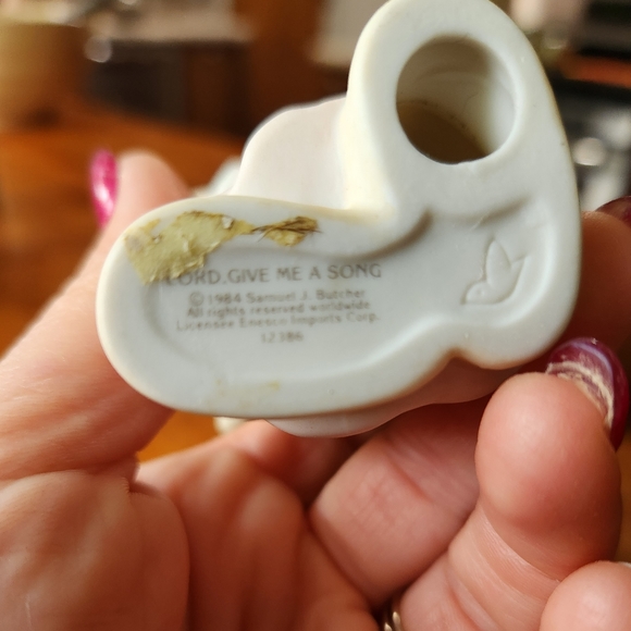 Lord Give Me a Song Precious Moments Figurine - Picture 3 of 3
